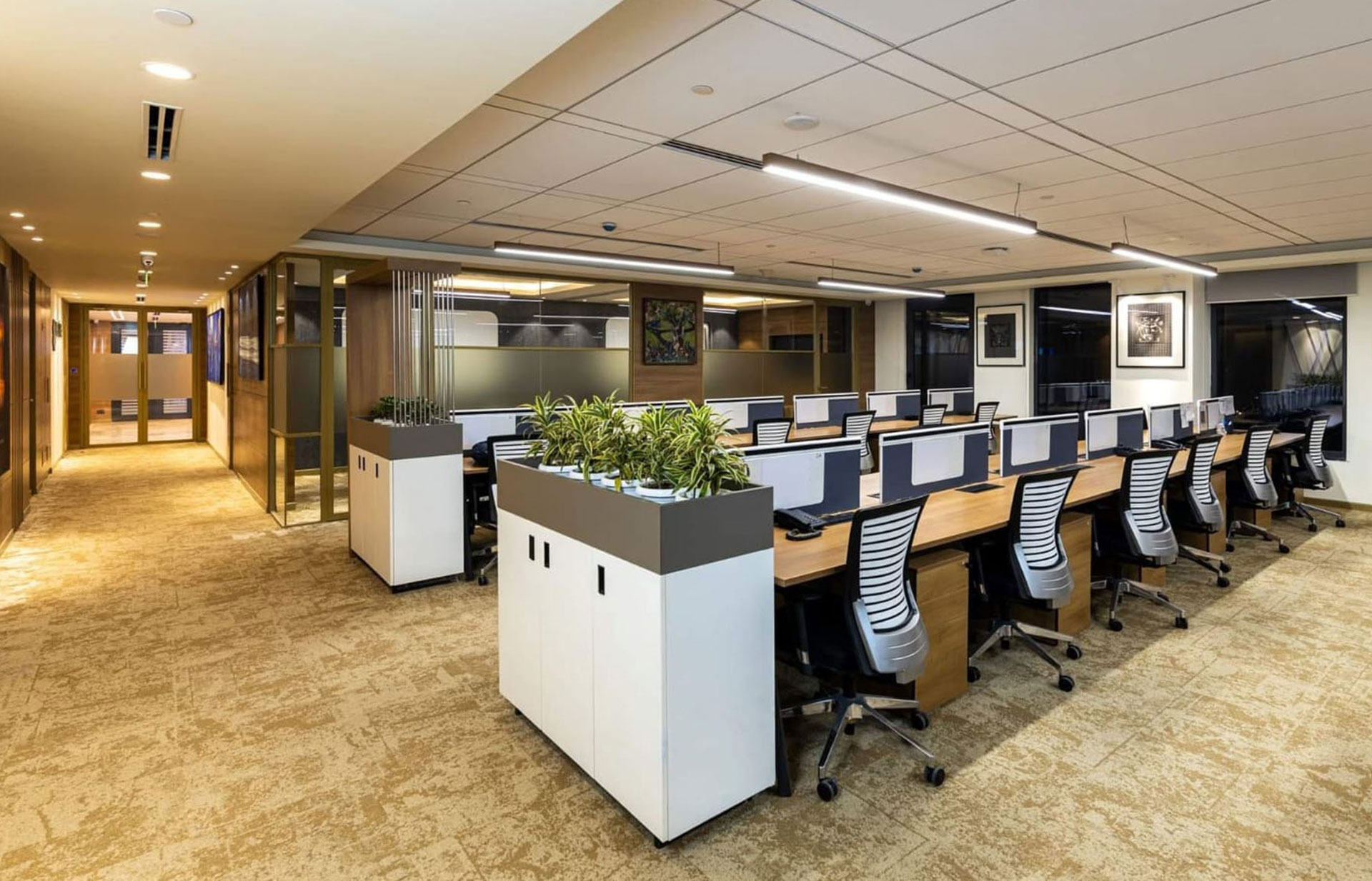 Some Creative Ways to Design Your Office Interior in Gurgaon