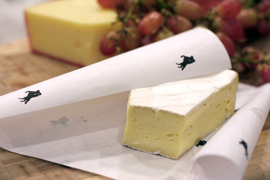 Discover the Benefits of Custom Butter Paper for Your Bakery